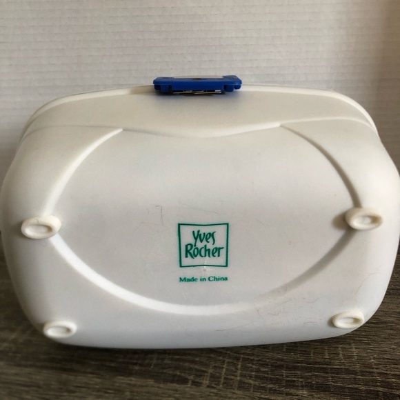 90s Yves Rocher Hard Sided Locking Makeup Case - Picture 9 of 9